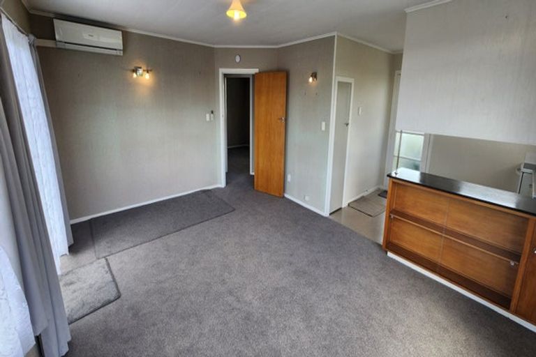 Photo of property in 1/39 Waimea Street, Westown, New Plymouth, 4310