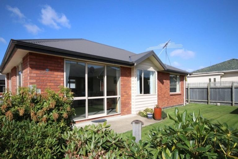 Photo of property in 43 Bullar Street, Grasmere, Invercargill, 9810