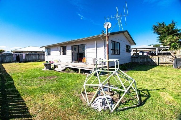 Photo of property in 17c Waitai Street, Castlecliff, Whanganui, 4501