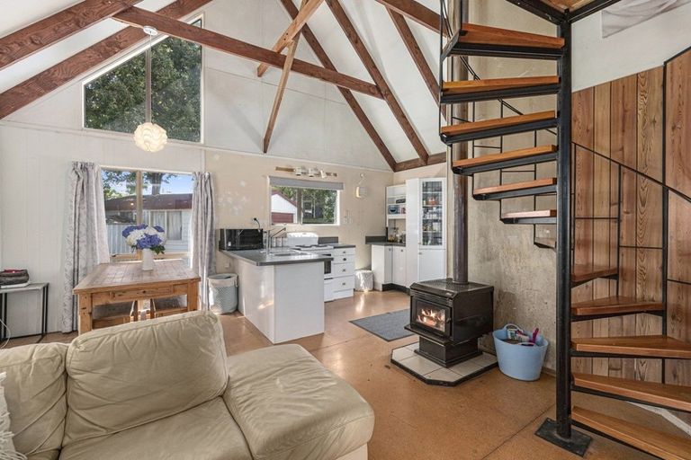 Photo of property in 52b Kirk Street, Otaki, 5512