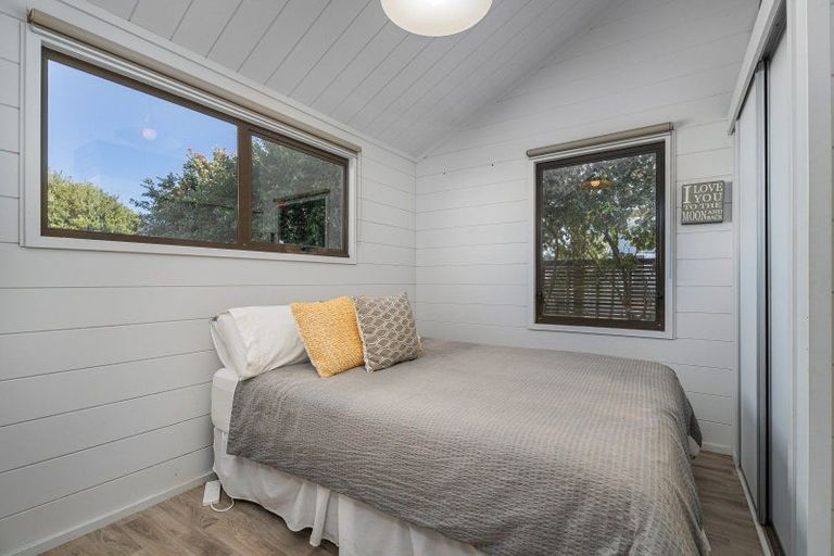 Photo of property in 114 Totara Place, Matarangi, Whitianga, 3592