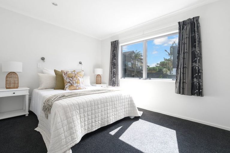 Photo of property in 1046a Papamoa Beach Road, Papamoa Beach, Papamoa, 3118