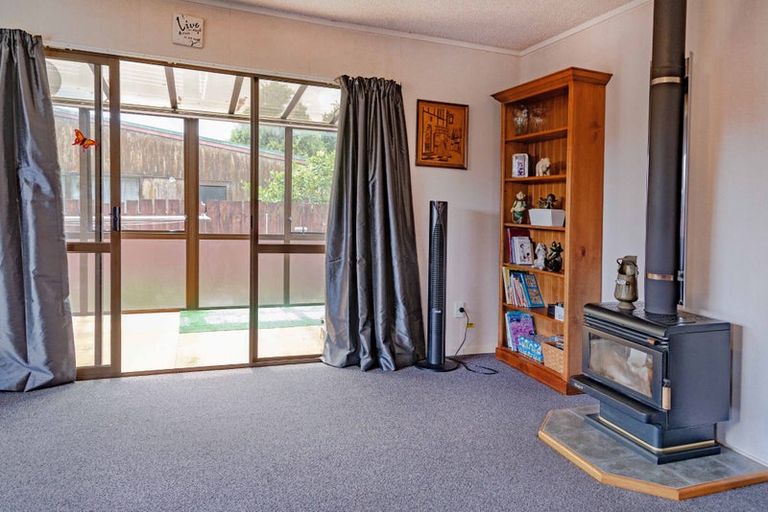 Photo of property in 3/27 Wellington Street, Papakura, 2110