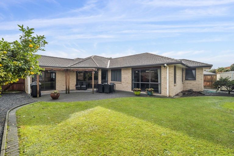 Photo of property in 21 Heaphy Place, Pukehangi, Rotorua, 3015