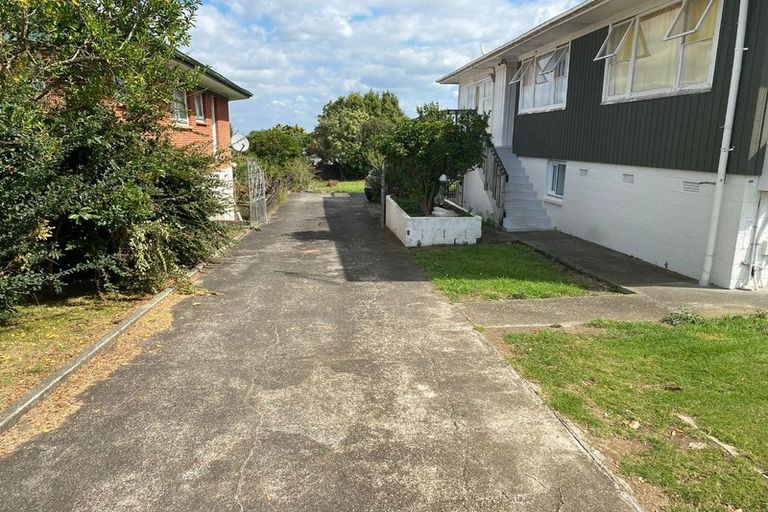 Photo of property in 27 Estuary Road, Weymouth, Auckland, 2103