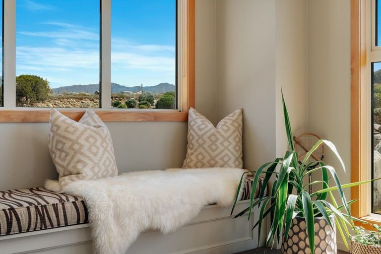 Photo of property in 136 Te Awa Road, Albert Town, Wanaka, 9382