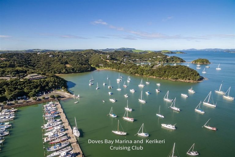 Photo of property in 88 Doves Bay Road, Kerikeri, 0294