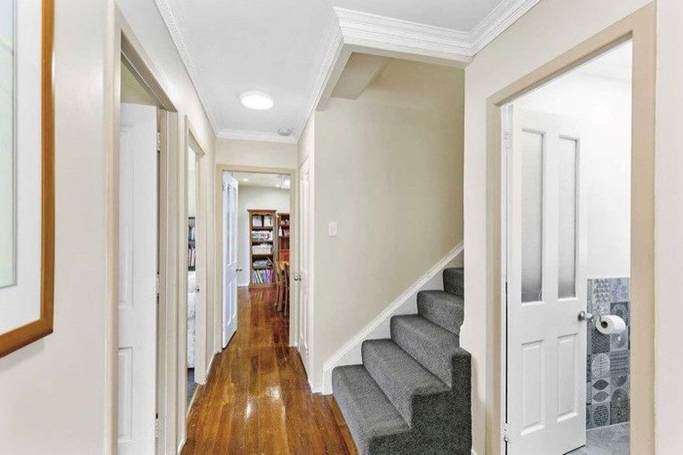 Photo of property in 61b Townsend Road, Miramar, Wellington, 6022