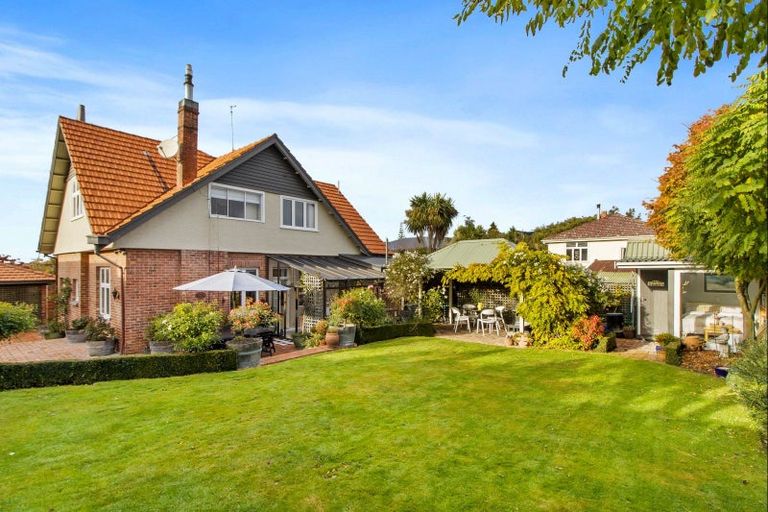 Photo of property in 6 Te Weka Street, Maori Hill, Timaru, 7910