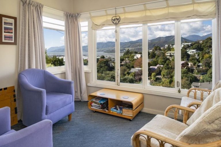 Photo of property in 15 Queens Road, Stepneyville, Nelson, 7010