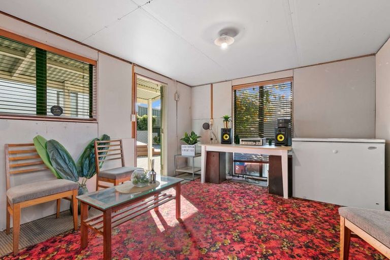 Photo of property in 2 Waitawa Place, Lynmore, Rotorua, 3010