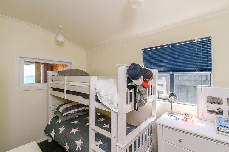 Photo of property in 604 Marine Drive, Days Bay, Lower Hutt, 5013