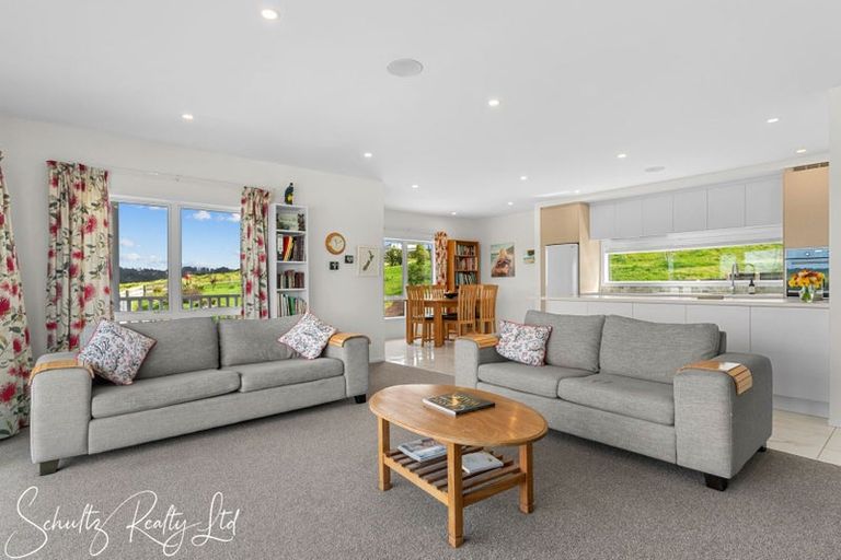 Photo of property in 67 Te Pahi River Drive, Paparoa, 0583
