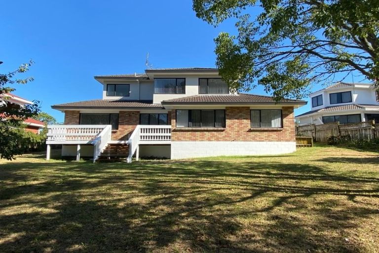 Photo of property in 8 Belvedere Court, West Harbour, Auckland, 0618