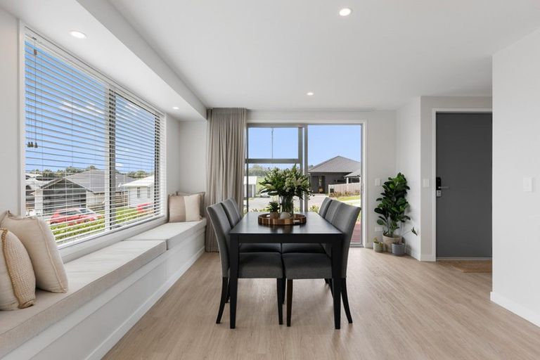 Photo of property in 15 Kiritiana Close, Pyes Pa, Tauranga, 3112