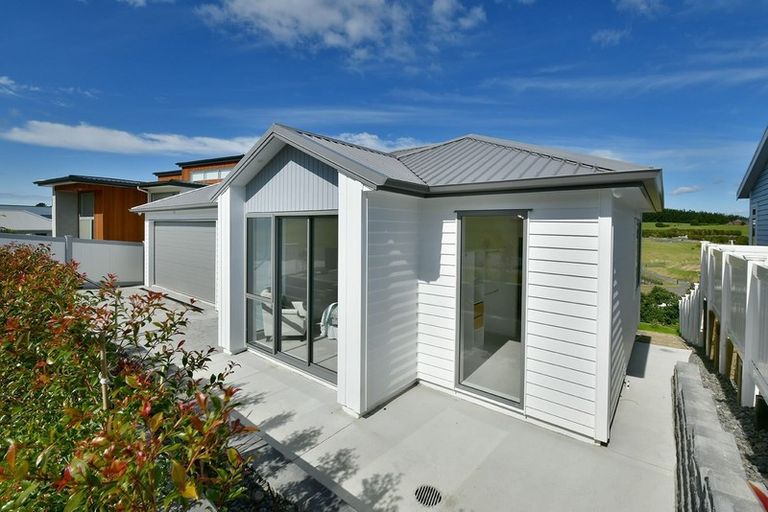 Photo of property in 90 Voyager Drive, Gulf Harbour, Whangaparaoa, 0930