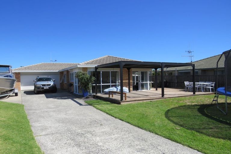 Photo of property in 18 Ocean Crest, Papamoa Beach, Papamoa, 3118