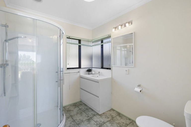 Photo of property in 26 Ashmore Drive, Frankleigh Park, New Plymouth, 4310