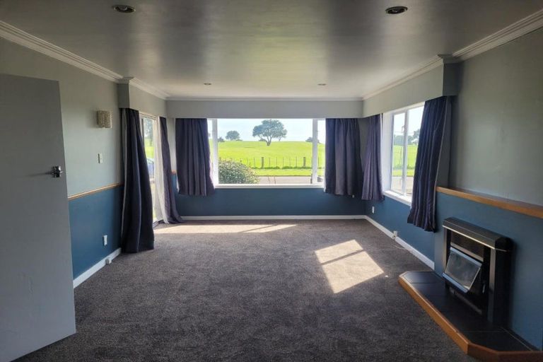 Photo of property in 4 Puni Street, Fitzroy, New Plymouth, 4312