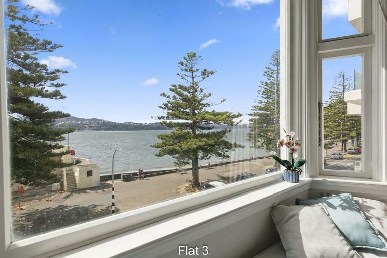 Photo of property in Coburn House, 246 Oriental Parade, Oriental Bay, Wellington, 6011