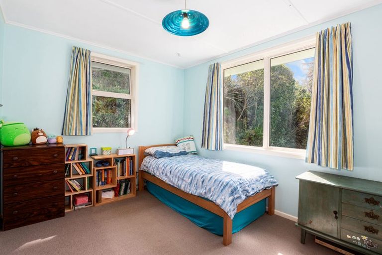 Photo of property in 33 Finnimore Terrace, Vogeltown, Wellington, 6021