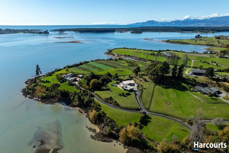 Photo of property in 28 Te Mara Way, Redwood Valley, Richmond, 7081