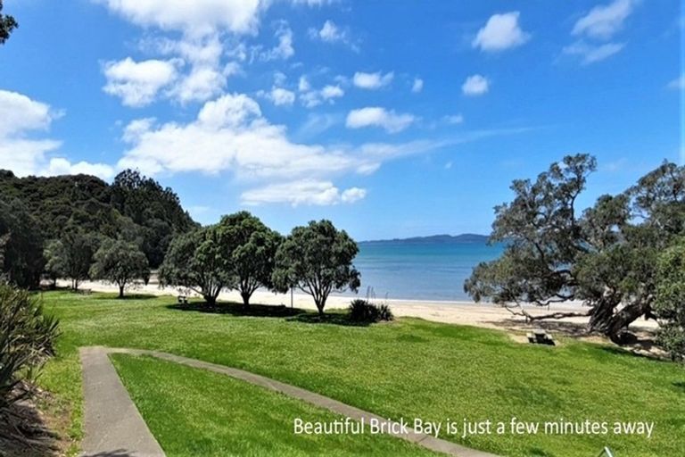 Photo of property in 61 Brick Bay Drive, Sandspit, Warkworth, 0982