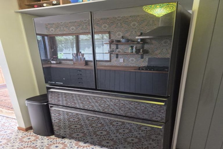 Photo of property in 1/14 Beresford Street, Bayswater, Auckland, 0622