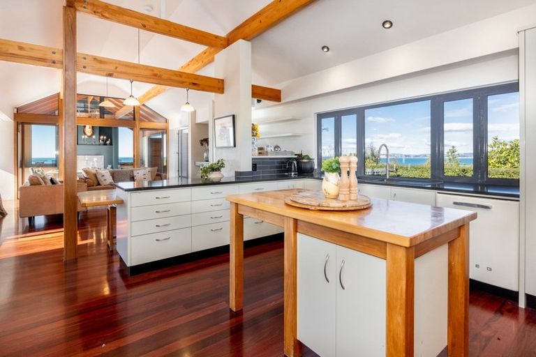 Photo of property in 797 Main North Road, Bay View, Napier, 4182