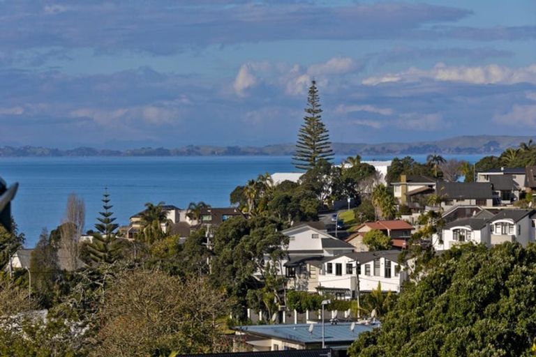 Photo of property in 26e Hastings Road, Mairangi Bay, Auckland, 0630