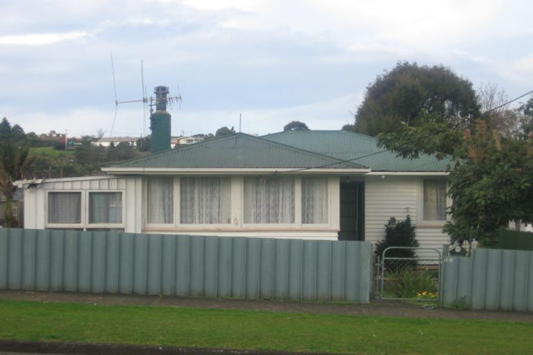 Photo of property in 10 Holmes Avenue, Otangarei, Whangarei, 0112