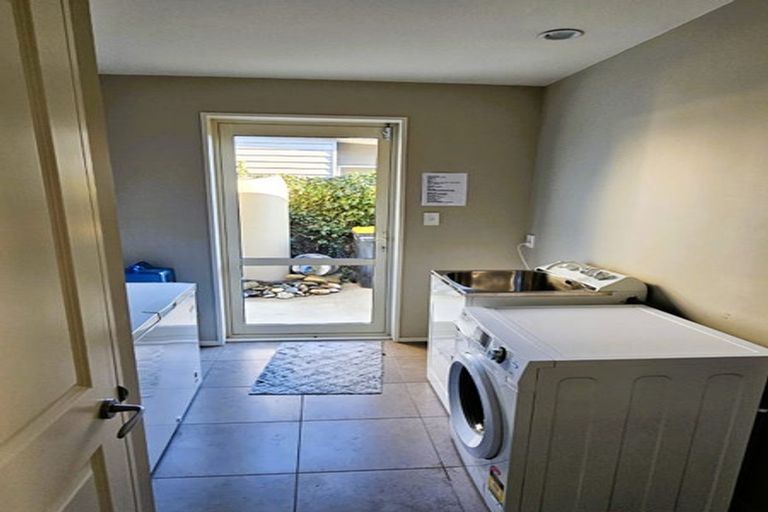 Photo of property in 71 Lamorna Road, Parklands, Christchurch, 8083