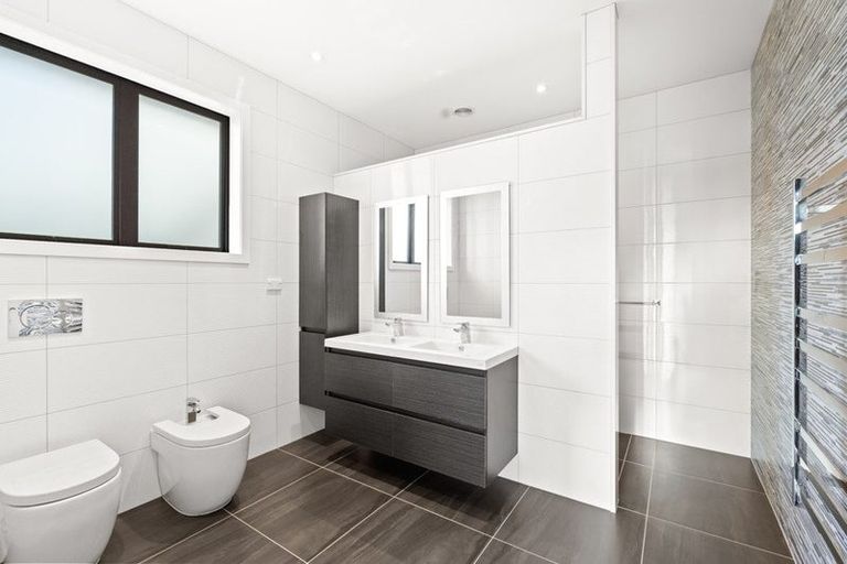 Photo of property in 78 Riverhead Point Drive, Riverhead, 0820