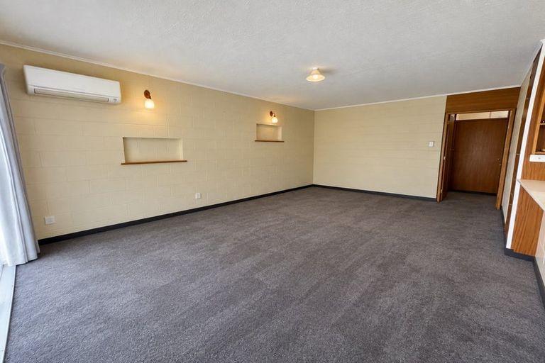 Photo of property in 9 Urella Place, Spreydon, Christchurch, 8024