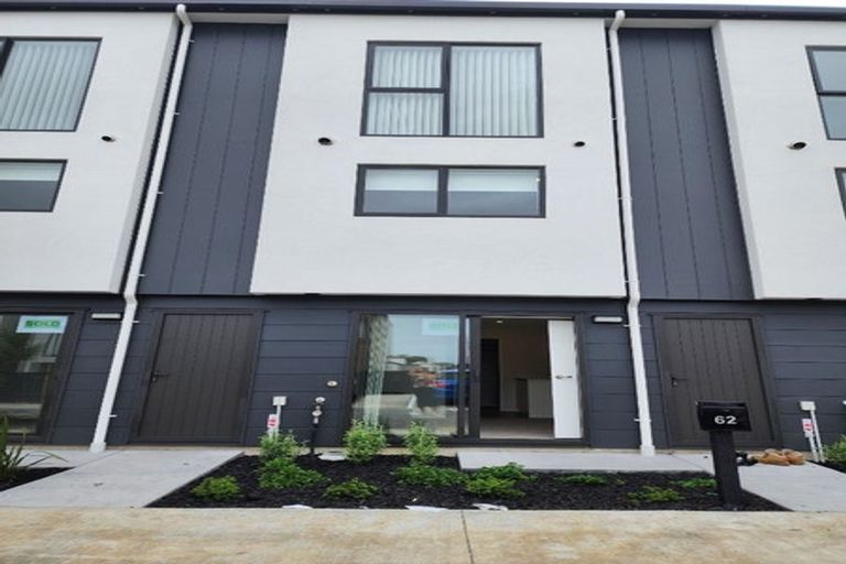 Photo of property in 62 Tukari Lane, Mangere Bridge, Auckland, 2022