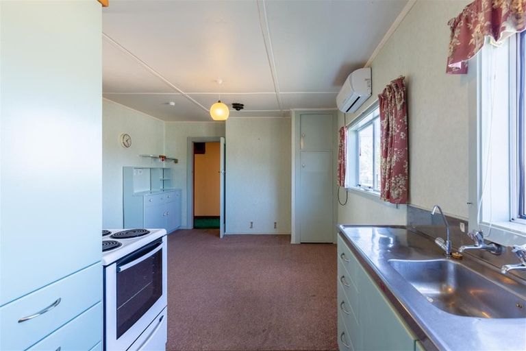 Photo of property in 19 Maude Street, Waimate, 7924