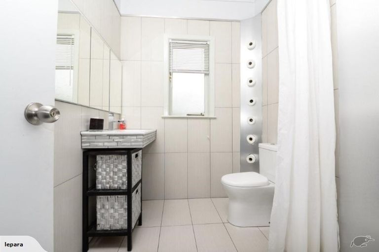 Photo of property in 121e George Street, Tuakau, 2121