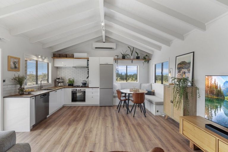 Photo of property in 23 Pine Valley Glade, Mangawhai, Kaiwaka, 0573