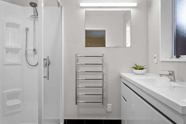 Photo of property in 6 Willoughby Lane, Parklands, Christchurch, 8083