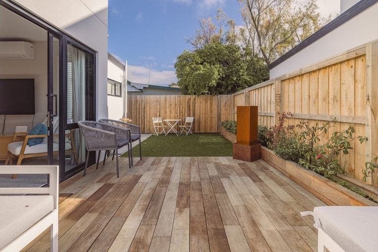 Photo of property in 6b Rawhiti Avenue, New Brighton, Christchurch, 8083