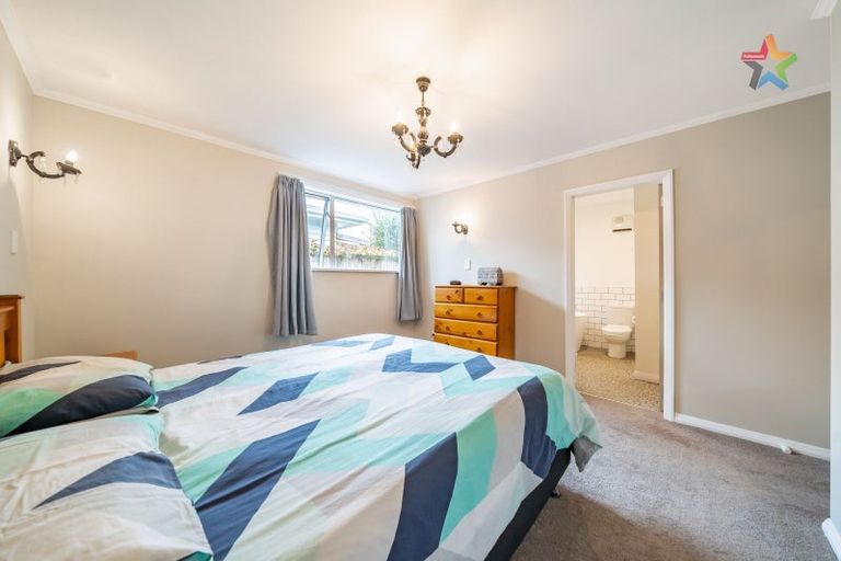 Photo of property in 51 Bristol Square, Hutt Central, Lower Hutt, 5010