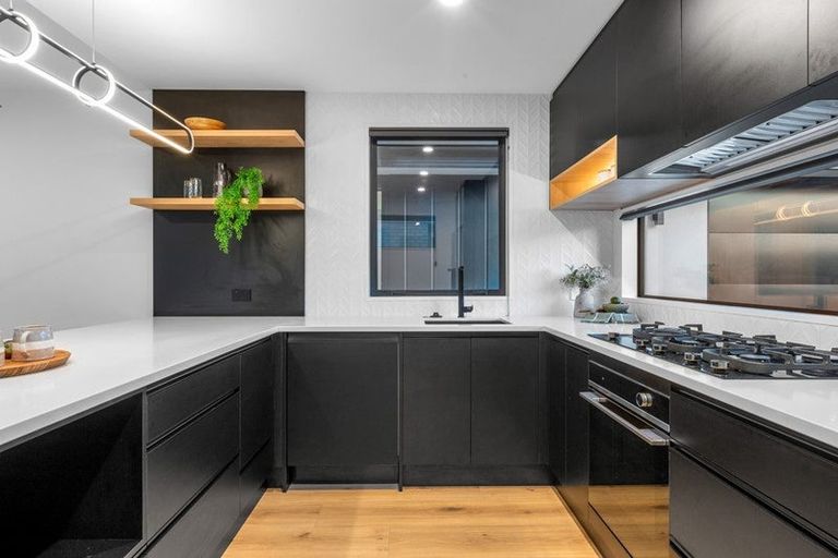 Photo of property in 5 Burkett Street, Marshland, Christchurch, 8051