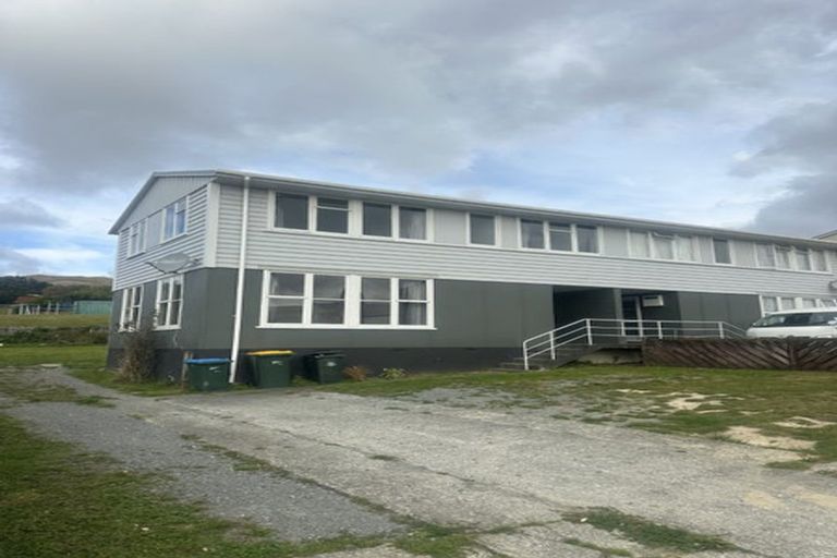 Photo of property in 160-162 Warspite Avenue, Waitangirua, Porirua, 5024