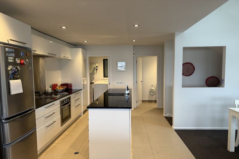 Photo of property in 8b Frandi Street, Thorndon, Wellington, 6011