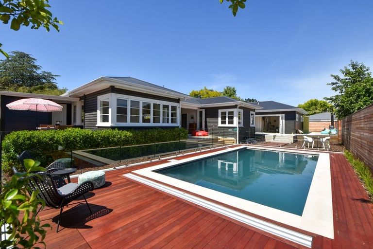 Photo of property in 15 Hilton Road, Carterton, 5713