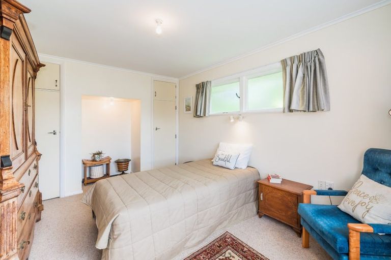 Photo of property in 22 Hohiria Street, Waikanae Beach, Waikanae, 5036