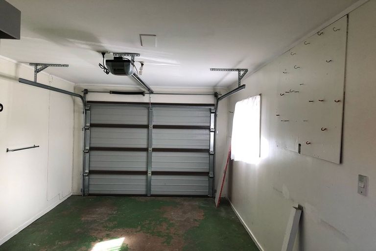 Photo of property in 2/8 Parera Place, Papatoetoe, Auckland, 2025