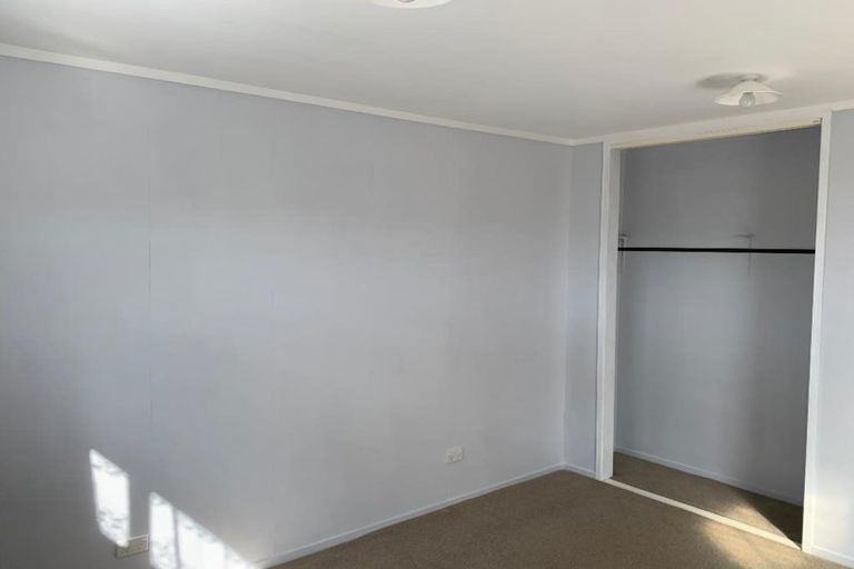 Photo of property in 1/59 High Road, Glenfield, Auckland, 0629