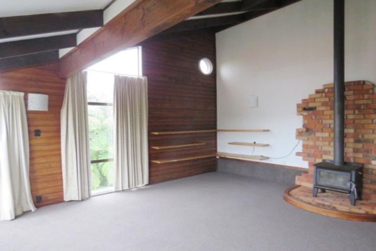 Photo of property in 55 Maratahu Street, Westown, New Plymouth, 4310