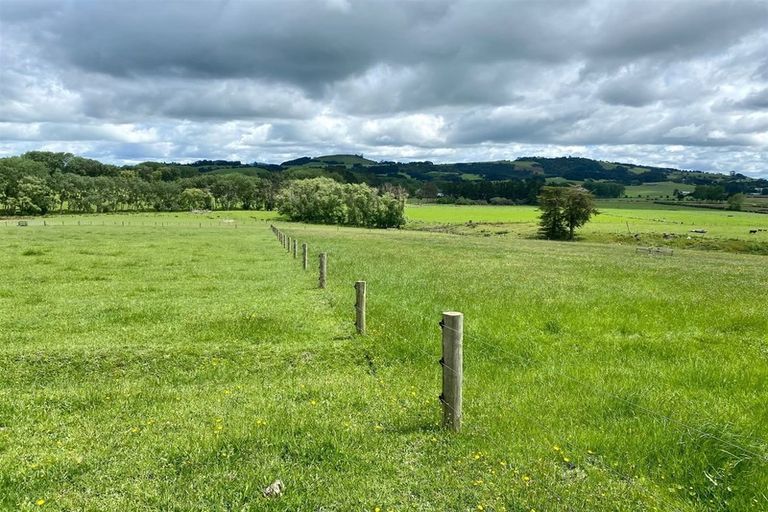 Photo of property in 21 Horseshoe Lane, Matarau, Kamo, 0185